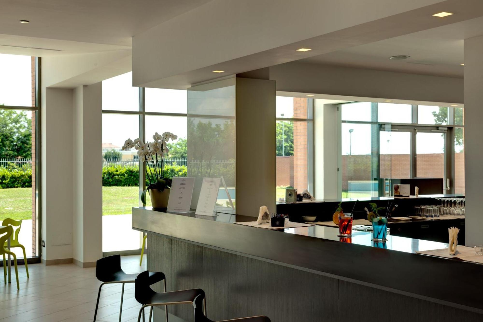 Inn Naples Airport Gricignano d'Aversa Ngoại thất bức ảnh